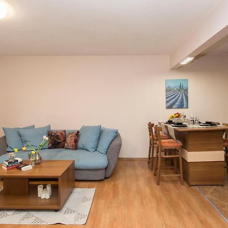 Sofia Central Hotel Apartments Bagian luar foto