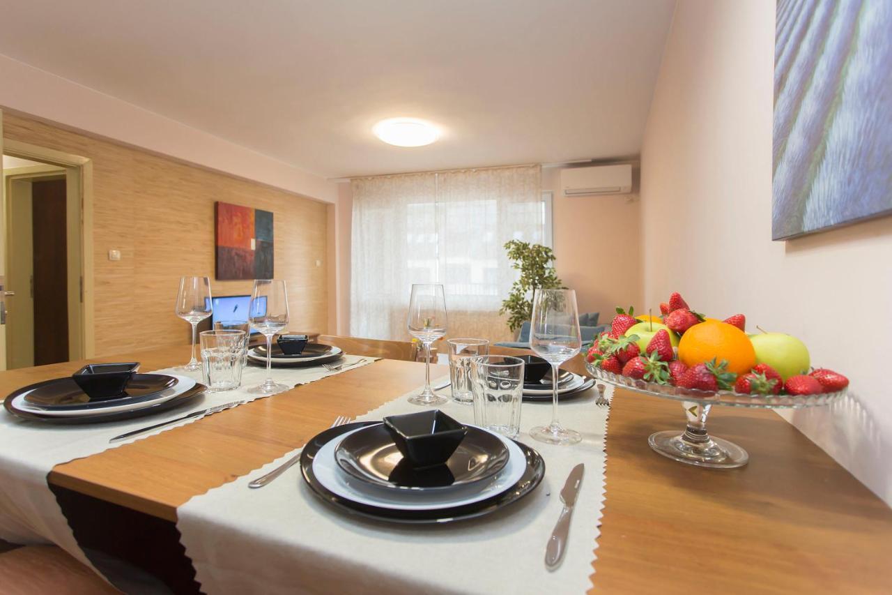 Sofia Central Hotel Apartments Bagian luar foto