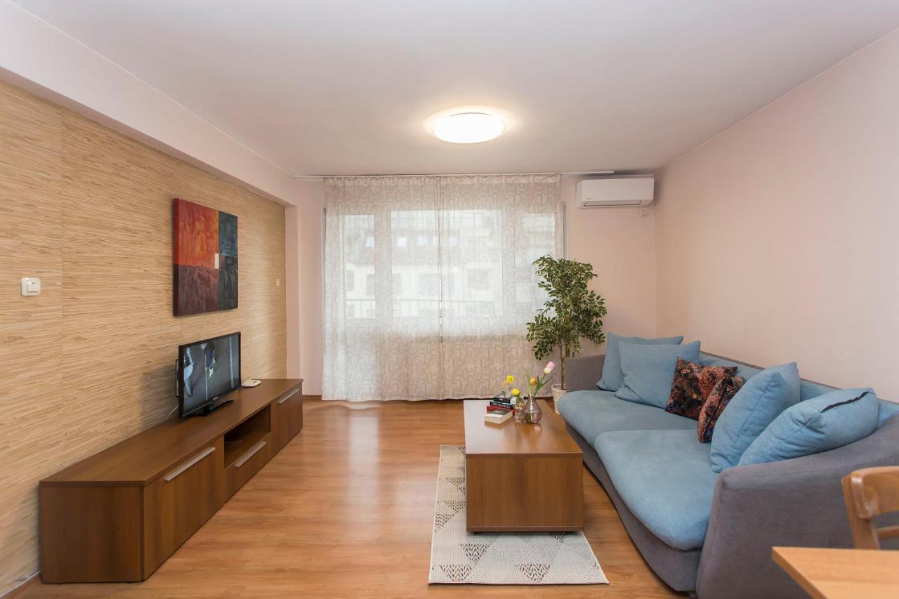Sofia Central Hotel Apartments Bagian luar foto