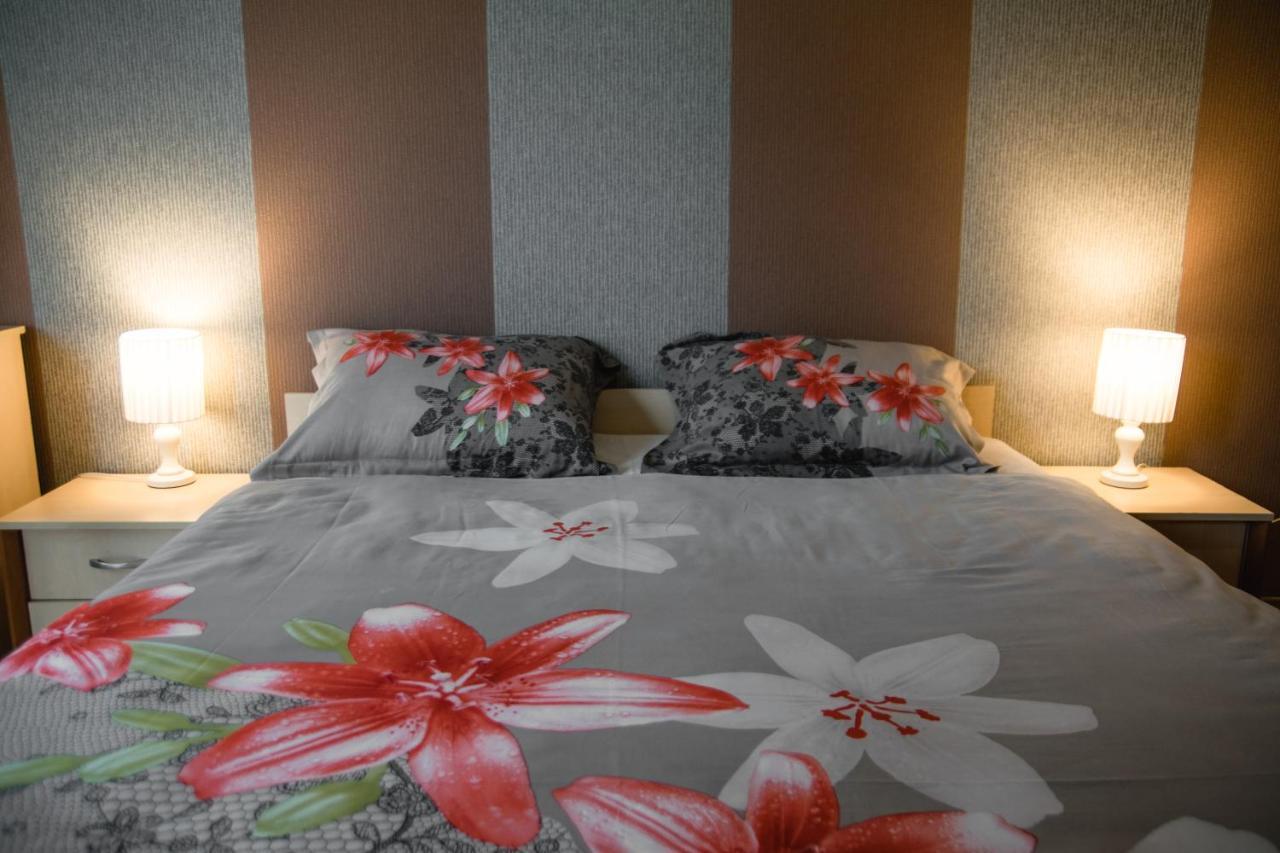 Sofia Central Hotel Apartments Bagian luar foto